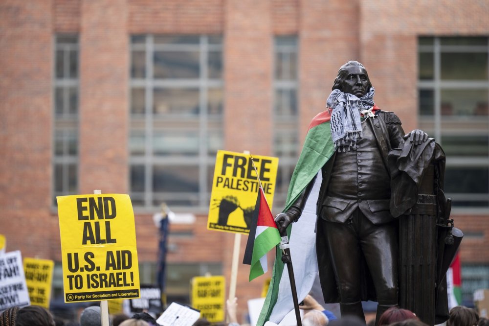 Studenti newyorské Kolumbijské univerzity protestují proti izraelské ofenzivě v Pásmu Gazy