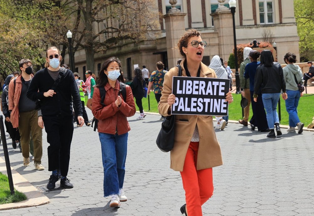 Studenti newyorské Kolumbijské univerzity protestují proti izraelské ofenzivě v Pásmu Gazy