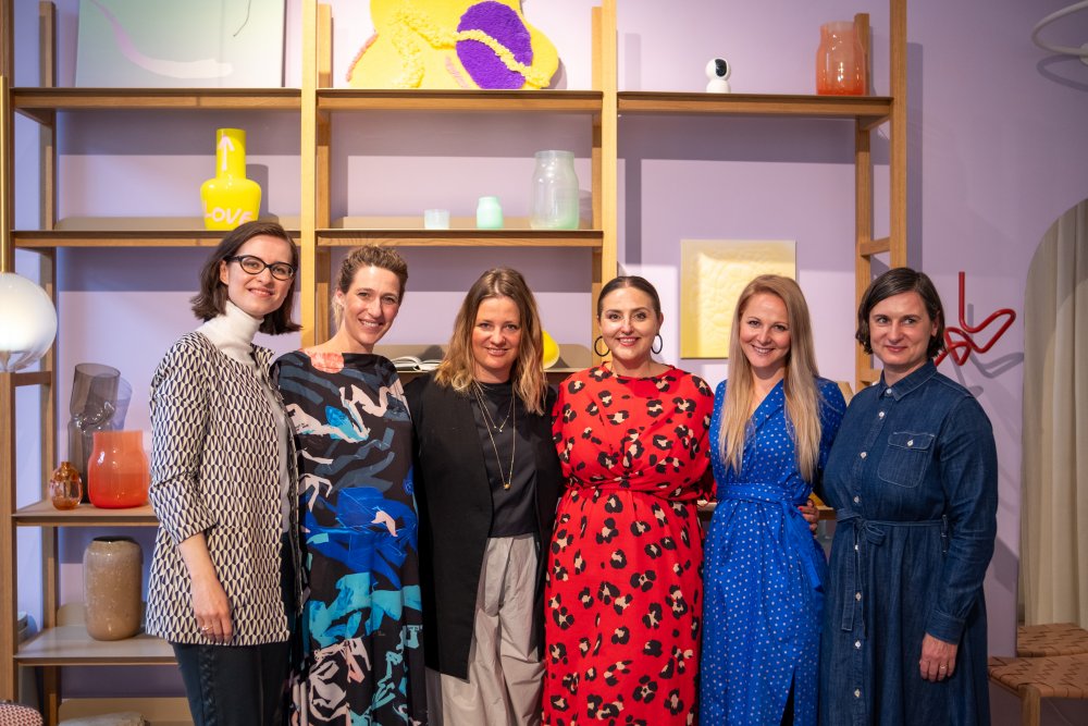 Alexandra Bízková, Michaela Juřenčáková, Elena Janota, Katarína Krajčovičová, Anna Pulkertová, Marcela Straková - Z klubového setkání „Ženy jako investorky do krásy“ Newstream Business Clubu českých a slovenských žen