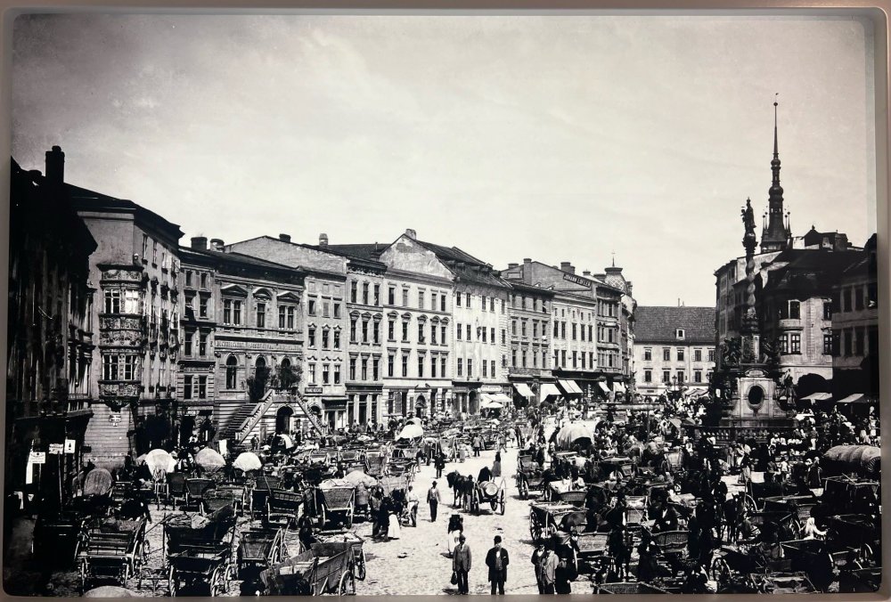 Olomoucké tvarůžky- historické trhy v Olomouci