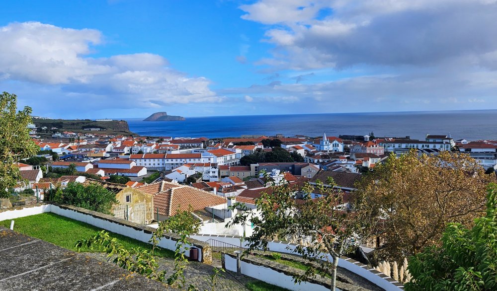 Angra do Heroísmo - bylo po staletí hlavním městem Azorských ostrovů a centrem mořeplavců po staletí. Terceira, Azorské ostrovy, Portugalsko