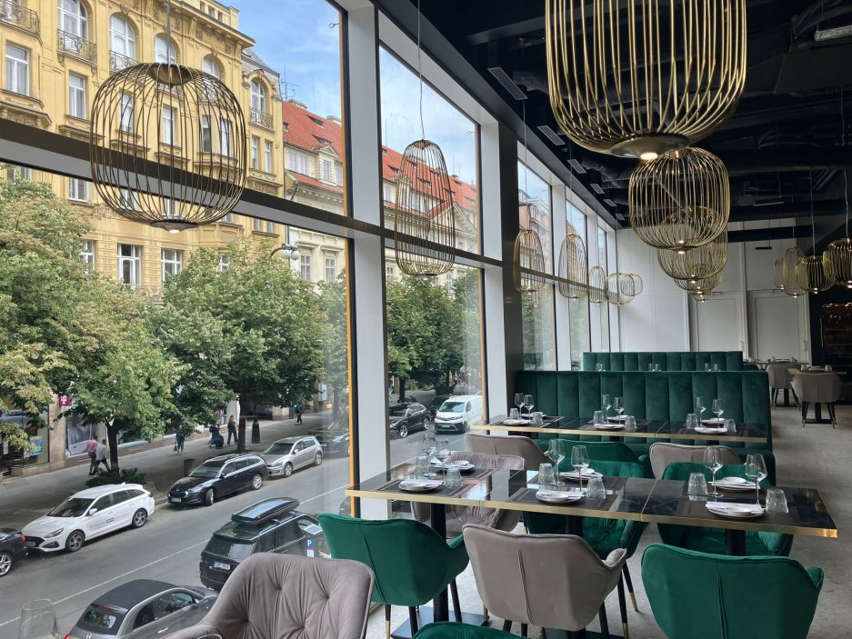 Ale i restaurace zaměřená na asijskou gastronomii.