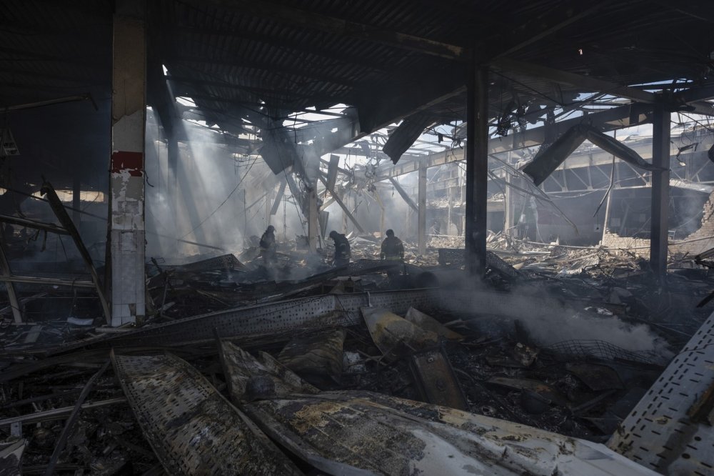 Ruský útok na supermarket v ukrajinské Kosťantynivce