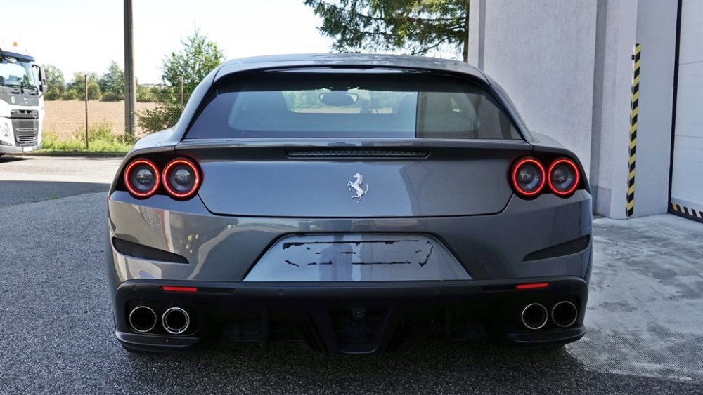 Ferrari GTC4Lusso