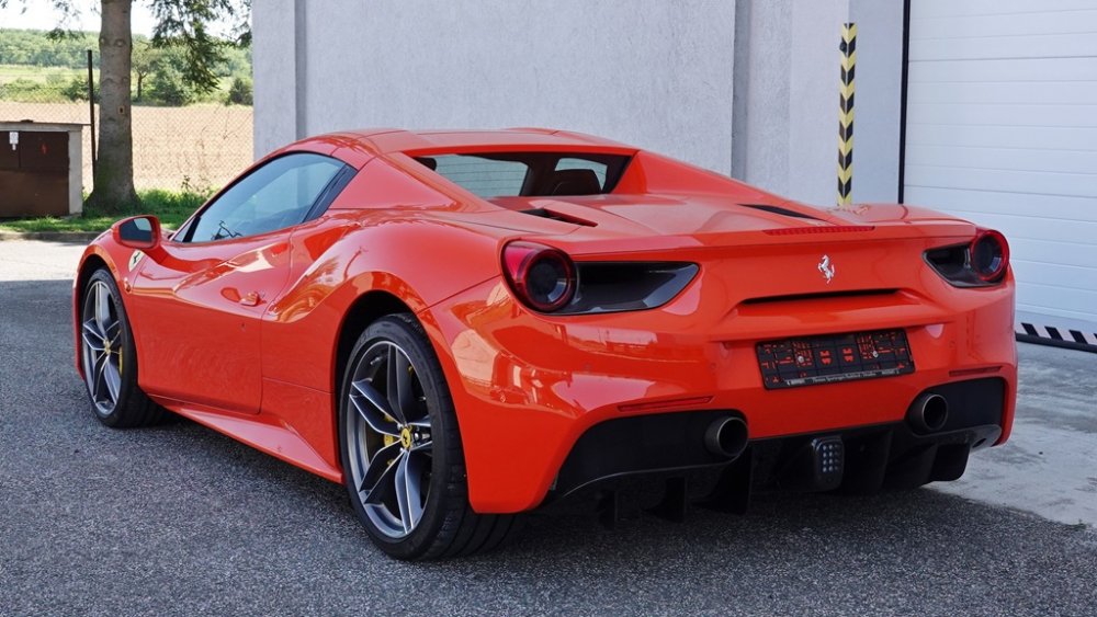 Ferrari 488 Spider