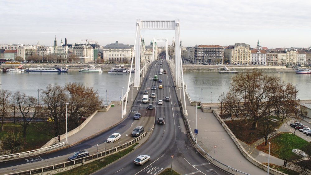 Budapešť