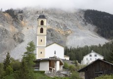 Švýcarská víska Brienz se kvůli hrozbě sesuvu horské stěny opět připravuje na evakuaci