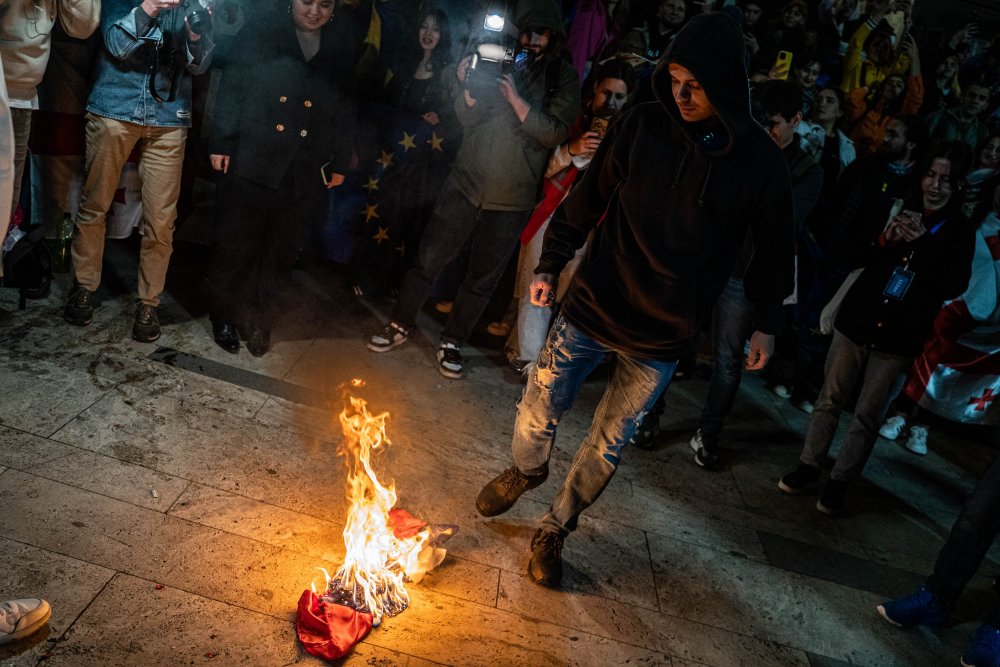 nominace v kategorii Reportáž - Ray Baseley, Forum 24 / Týdny protestů v Gruzii