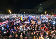 Slováci protestovali proti vládě Fica