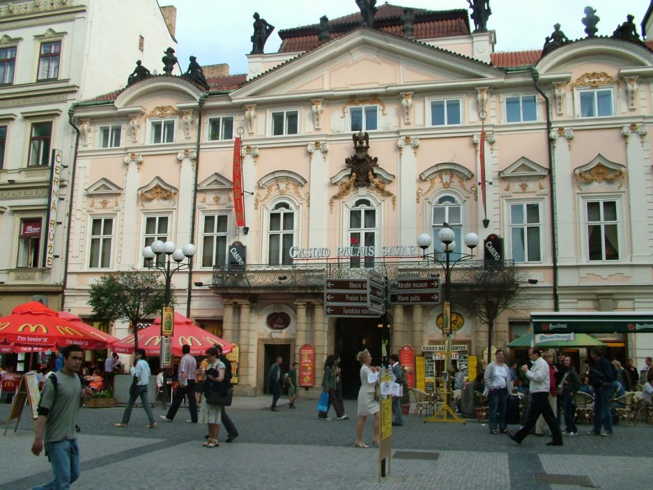 Palác Sylva-Taroucca, dříve též Nostický, zvaný také palác Piccolomini nebo Savarin je pozdně barokní palácová stavba.