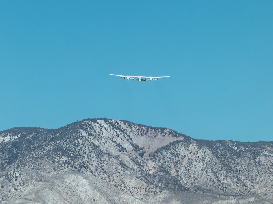 Richard Branson letí do vesmíru. Startuje éra vesmírné turistiky