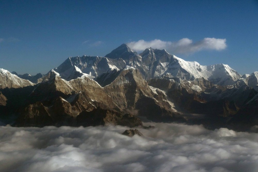 Pohled na majestátní Mount Everest.