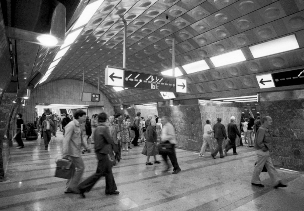 Metro - trasa A - stanice Malostranská po otevření, 14. srpna 1978.