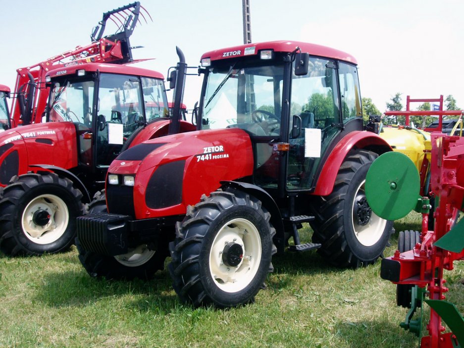 Zetor 7441