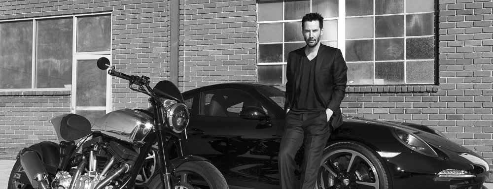 K dalším celebritám milujícím Porsche patří hollywoodský herec Keanu Reeves. Hvězda série Matrix vytvořila před lety svůj vlastní pohled na dvě a čtyři kola, inspirovaný Porsche.