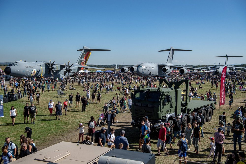 První den Dnů NATO v Mošnově navštívilo 100 tisíc lidí