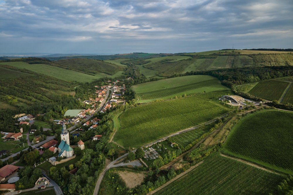 Vinařství v Kurdějově vzniklo před více než 10 lety doslova na zelené louce. 