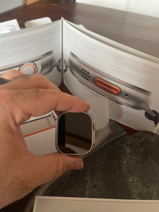 Nové Apple Watch jsou z prémiových materiálů