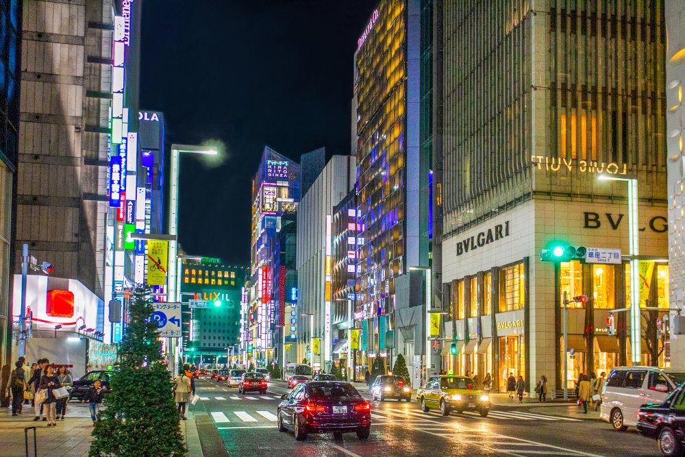 6. Ginza v Tokiu  (9 299 eur ta metr čtvereční)